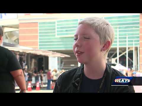 download lagu mp3 mp4 Taylor Swift Louisville News, download lagu Taylor Swift Louisville News gratis, unduh video klip Taylor Swift Louisville News