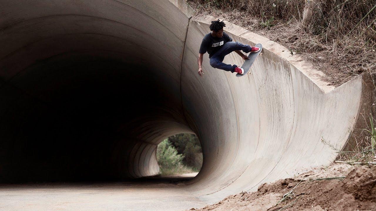 'Darkness' te enseña a hacer Stalefish en Barcelona