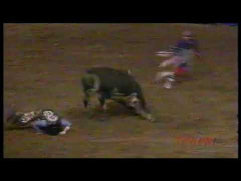 Cody Custer vs Cracker Jack - 98 PBR Albuquerque (85.5 pts)