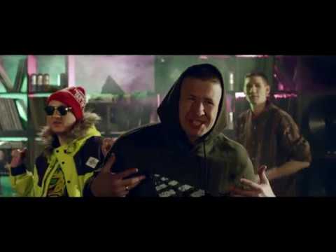 Zatrzymać w starszym szczepu Pieszo od stóp rośnie gula