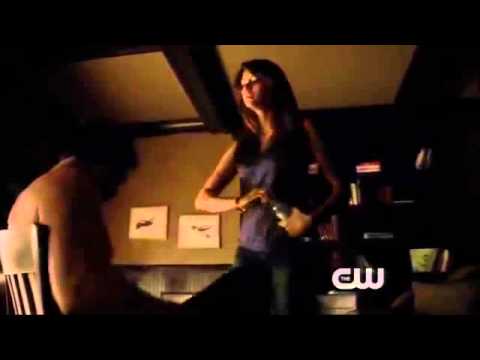 The Vampire Diaries- 5x02  Delena