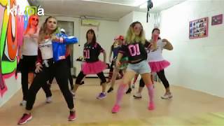 SUPREM REGGAETON de KAIZER PANDA choregraphie ZUMBA DE VAVAZUMBA