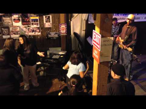 BeaufunK - Shake It Contest at Poor House Bistro