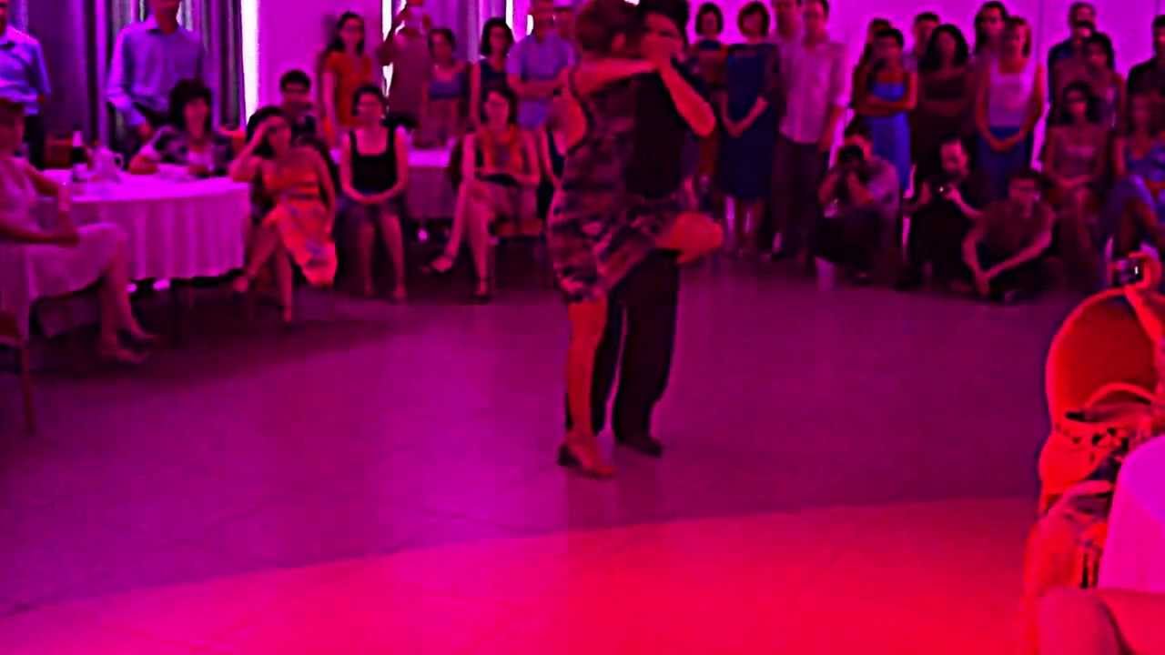 Carlitos Espinoza & Noelia Hurtado 15.06.2013  ( 1/4 )