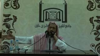 حكم لبس العباءة التي تنفرد يدها بانفرادها عن عبائتها image