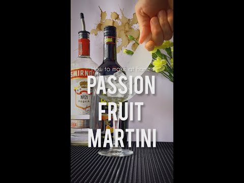How to make a Passion Fruit Martini cocktail at home (recipe)