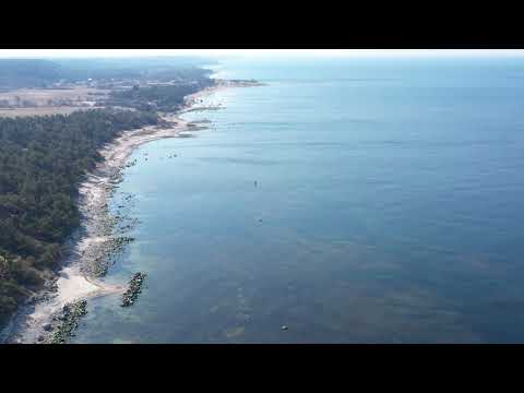 Byggklar tomt vid havet nära Visby