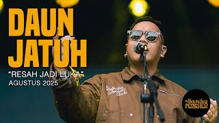 Download lagu Daun Jatuh - Resah Jadi Luka Live at The Sounds Project Vol.8 (2025) mp3