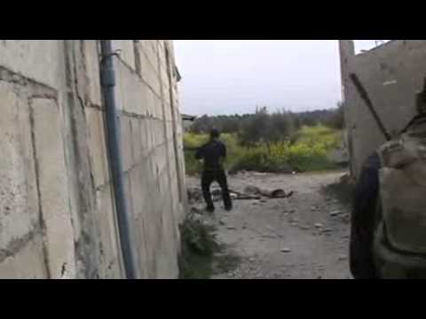 اشتباكات بين كتائب الجيش الحر وقوات النظام على حاجز كاسر العجي في ريف حمص الشمالي