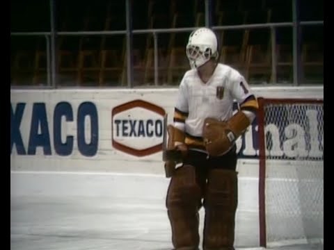 World Hockey: West Germany vs U.S.A., Apr. 24, 1977