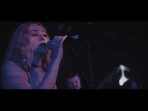 B-ahwe // Closer (Live at Belgrave Music Hall)