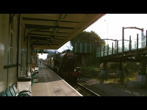 Prestatyn 19.8.2014 - LMS Stanier 8F 48151 on 1Z27 Welsh Mountaineer