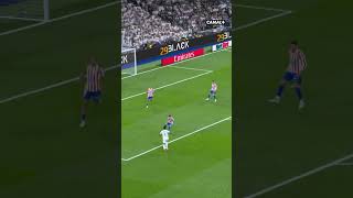 KRÓLEWSKIE GOLE! 👑 NAJLEPSZE TRAFIENIA REALU Z MINIONEGO SEZONU LA LIGA! 😎