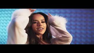 Pitbull feat. Becky G &amp; De La Ghetto - Mala (Remix) [Official Video]