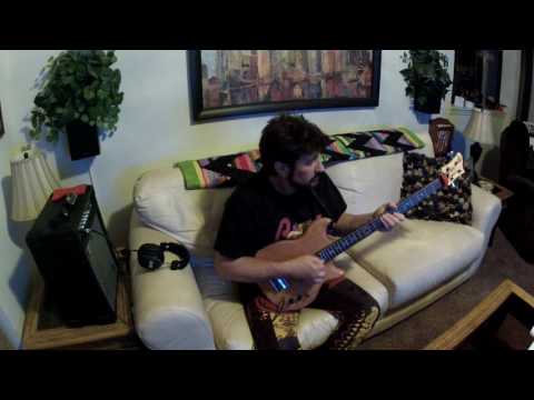 Bass Solo - Slap, Dead Notes, Fast Finger and Chords - 37 seconds....