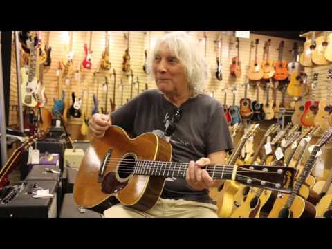 Albert Lee visits Norman's Rare Guitars