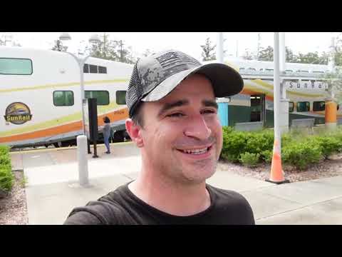 COMO É ANDAR DE TREM EM ORLANDO (Fiquei SURPRESO COM...)