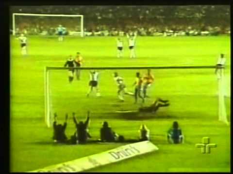 1977 (June 12) Brazil 1-West Germany 1 (Friendly).mpg