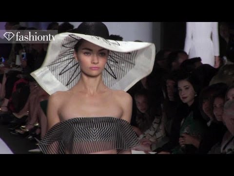 Carolina Herrera Spring 2014 ft Karlie Kloss, Lindsey Wixson | New York Fashion Week NYFW |FashionTV