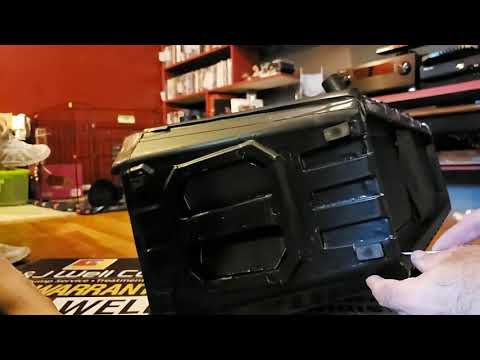 Altec Lansing XPEDITION 800 teardown / removing front