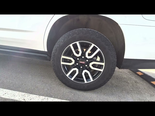 2023 GMC Yukon AT4 in Cars & Trucks in Medicine Hat