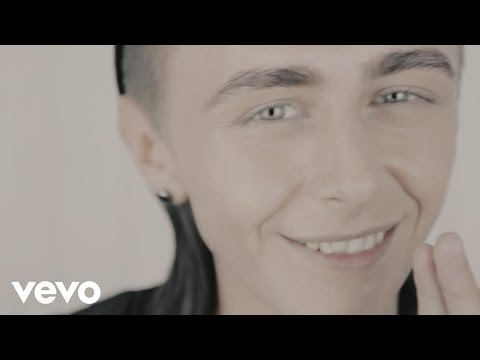 download lagu mp3 mp4 Boombastic Emilio Lyrics, download lagu Boombastic Emilio Lyrics gratis, unduh video klip Boombastic Emilio Lyrics