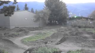 preview picture of video 'BMX track North Bend'