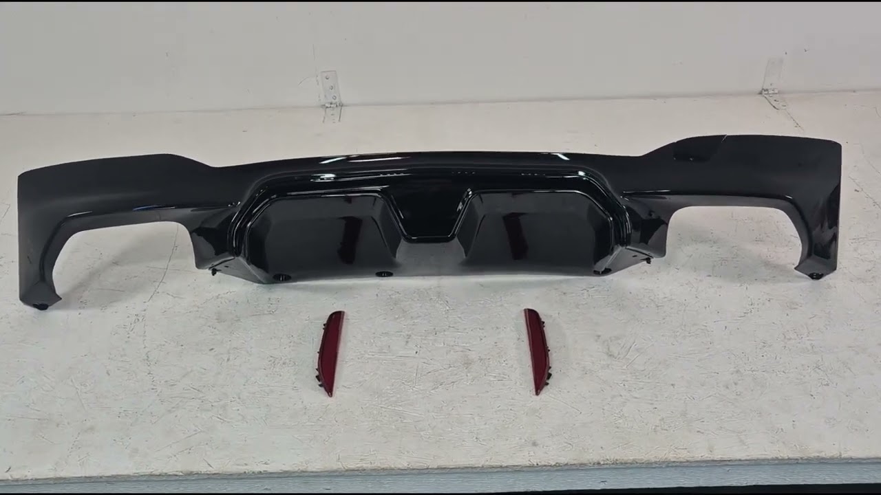 BMW Seria 5 G30/G31 2017–2023 Dyfuzor tylnego zderzaka CS-Style (do M-Sport/M5 F90, ABS) Video 1