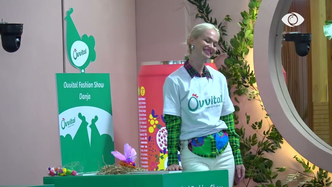 Sfilata e vezëve/ Banorët prezantojnë punët e tyre