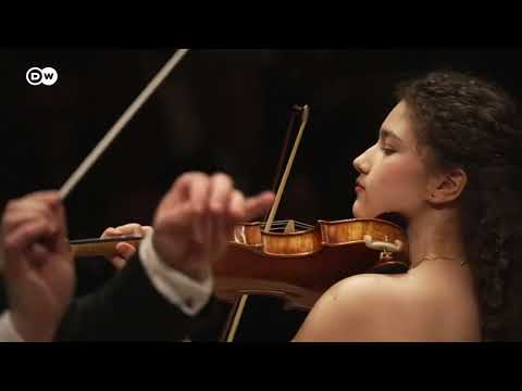 Brahms violin concerto, 3rd movement - Bamberg Symphony / Jakub Hrůša