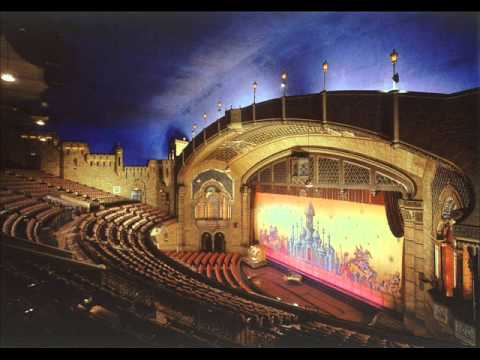 Jerome Kern - Old Man River (Hector Olivera, Fox Theatre, Atlanta)