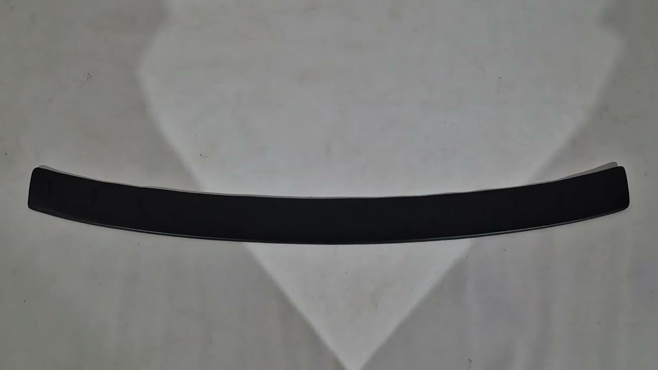 Skoda Octavia III A7 2013–2019 Bagkofangerdiffuser (2013-2016, SW, ABS, Esa) Video 1