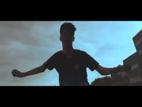 bizar consumido por el aire videoclip