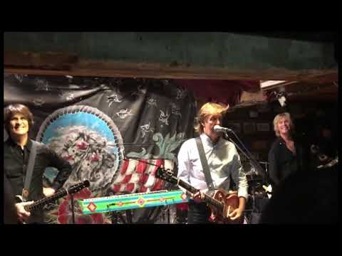 Paul McCartney Live At The Pappy & Harriet's, Pioneertown, USA (Thursday 13th October 2016)