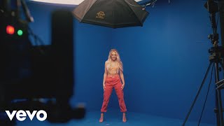 One Bit, Louisa - Between You and Me (Behind the Scenes)