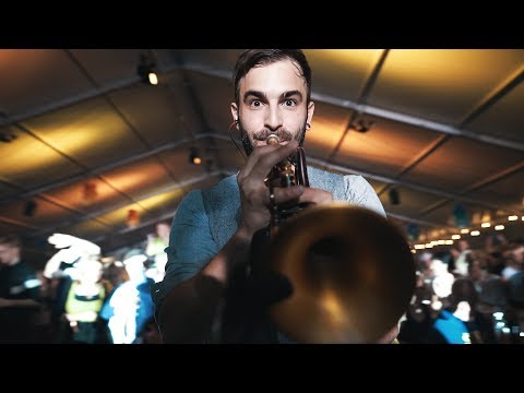 Montafon.TV - A Fäscht Metnan (Fäaschtbänkler LIVE)