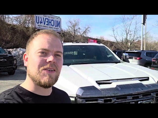 2024 GMC Sierra 3500HD Denali Ultimate ALLISON TRANS I 5TH WH... in Cars & Trucks in London