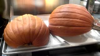 preview picture of video 'How to Bake a Pumpkin'