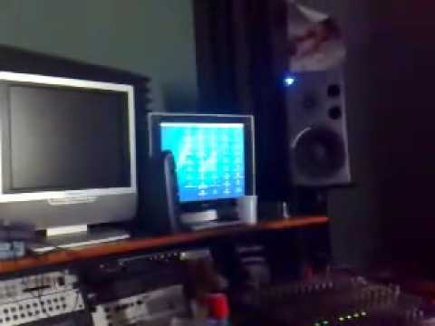 Rooftop Flyboyz - Marshall McFly Surfin' In The Studio