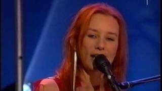 Tori Amos - A Sorta Fairytale (Live Söndagsöppet Swedish Tv 2002)
