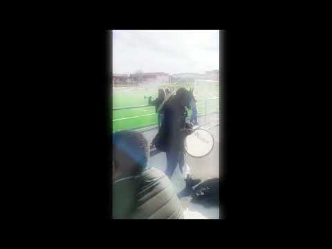 Grada de animación con "nuestra dragona"