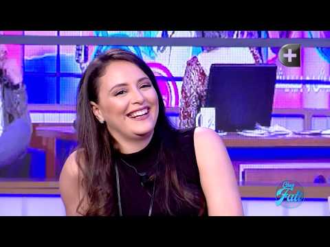 سهيلة معلم : مازالني célibataire 👩‍❤‍👨👩‍❤‍👨 و فاتي تأكدلها مروان هو لي راه حارق لك السوق 🤣🤣