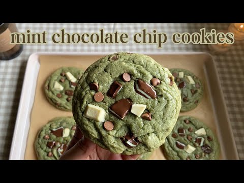 Soft Mint Chocolate Chip Cookies ♡ Bake With Me