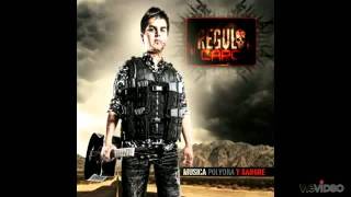 Regulo Caro Contando Balas