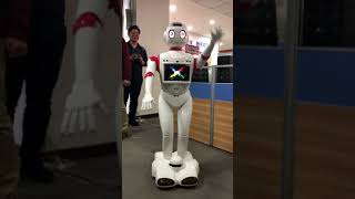 CityEasy 深圳市城市漫步科技有限公司 マンディくん 謎のダンス