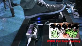 Video thumbnail for ZVEX pedals: Fat Fuzz Factory & Sonar tremolo by Pedals Fusion