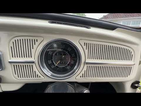 1967 VW Beetle 1500 - Interior Review