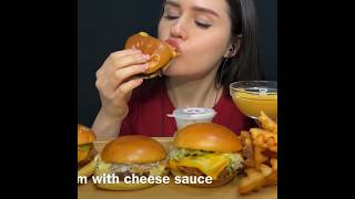 Download lagu ASMR FAST FOOD | EATING CHEESY BURGERS   CRISPY FRIES MUKBANG #mukbang #eating #asmreating mp3