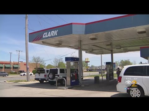 download lagu mp3 mp4 Clark Gas Station, download lagu Clark Gas Station gratis, unduh video klip Clark Gas Station