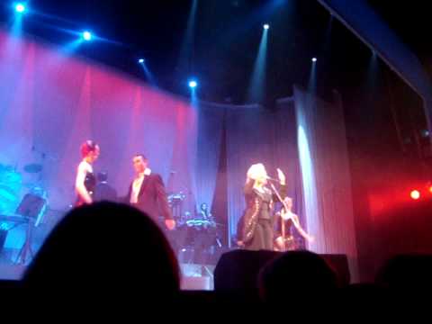 Io nascero'. Loretta Goggi live 12.02.2010  Palermo